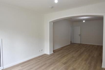 Wohnung Duisburg Angerhausen - 2.5 Zimmer, 75 m&sup2;, 895&euro; | Angebot:26235370