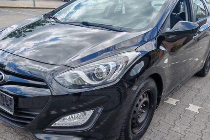 Hyundai i30 203.000 km 3.800 &euro; Dortmund 44339