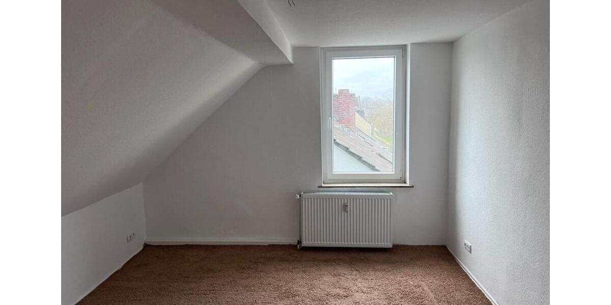 Dachgeschoßwohnung Herne Wanne-Bickern - 5 Zimmer, 92 m&sup2;, 500&euro; | Angebot:25638743