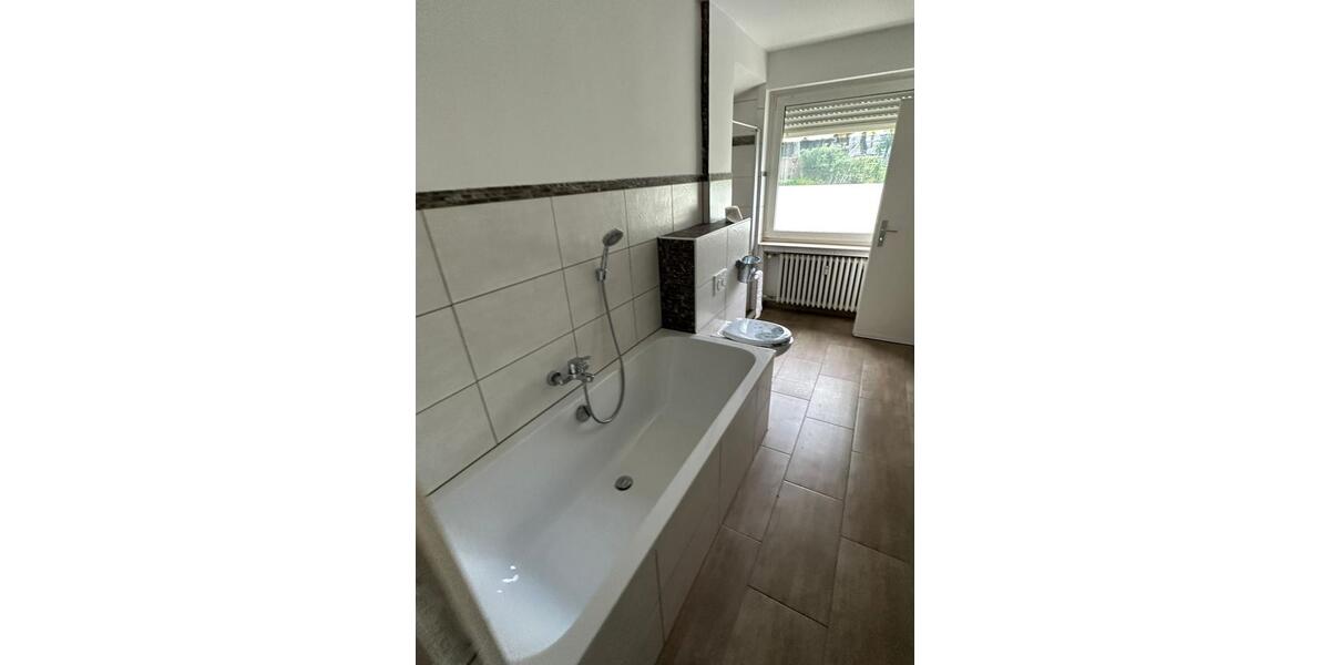 Einfamilienhaus Bottrop - 10 Zimmer, 210 m&sup2;, 599.000&euro; | Angebot:25944100