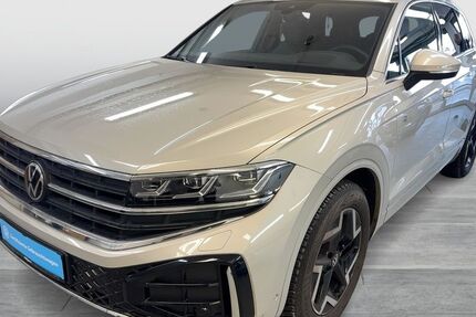 VW Touareg 7.562 km 62.998 &euro; Dortmund 44141