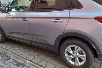 Opel Grandland (X) 125.000 km 12.150 &euro; LÜNEN 44536