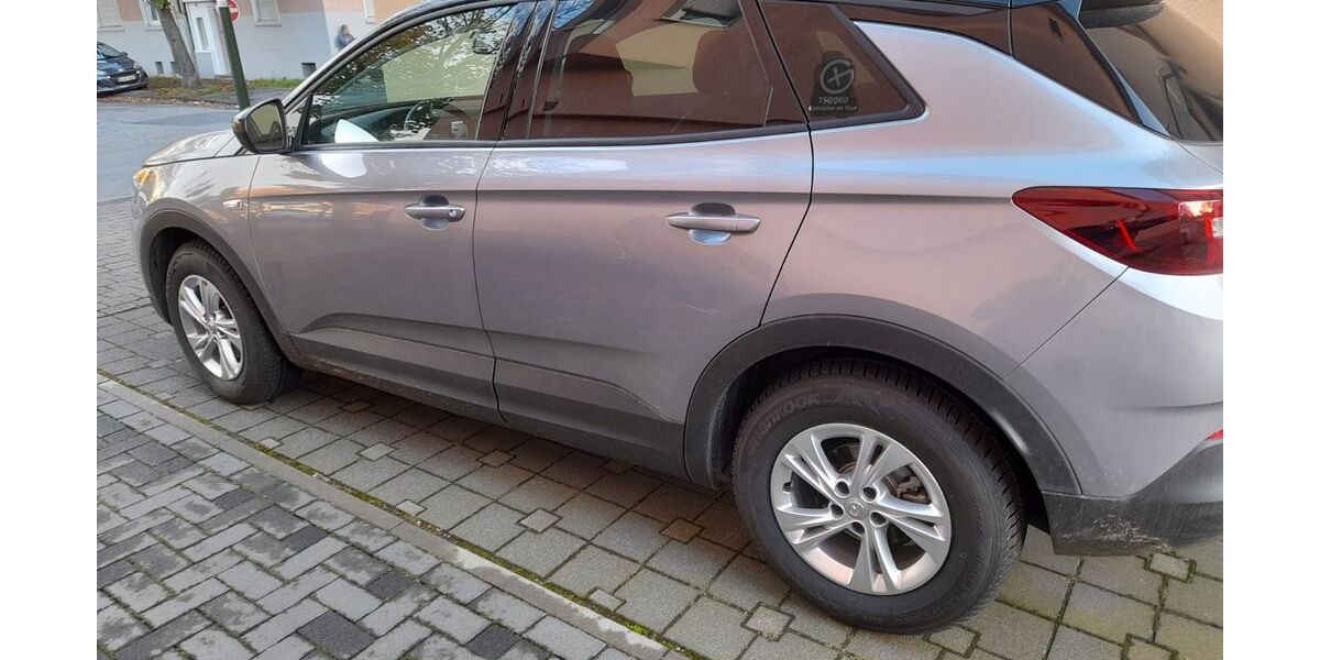 Opel Grandland (X) 125.000 km 12.150 &euro; LÜNEN 44536