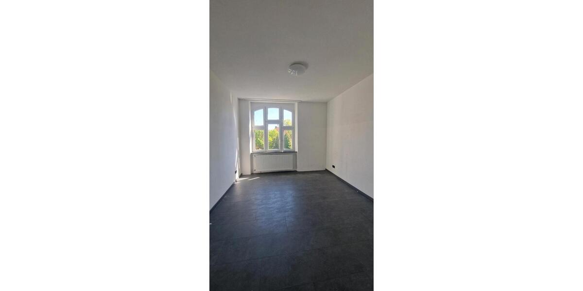 Etagenwohnung Wuppertal Gemarkung Langerfeld - 4 Zimmer, 95 m&sup2;, 950&euro; | Angebot:26362636