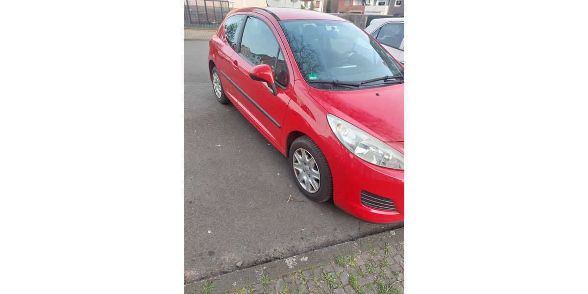 Peugeot 207 167.500 km 3.190 &euro; Bochum 44803