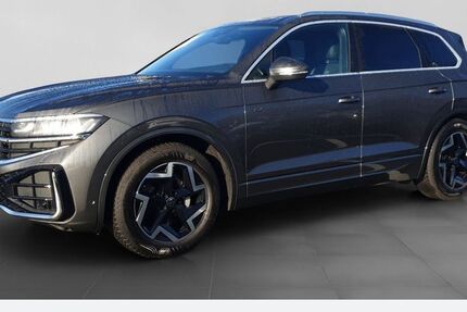 VW Touareg 25.515 km 59.840 € Bochum 44892