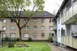 Geräumige 2,5 Zimmerwohnung mit großer Wohnküche, neuem Wannenbad mit Fenster sowie Balkon 2 zimmer