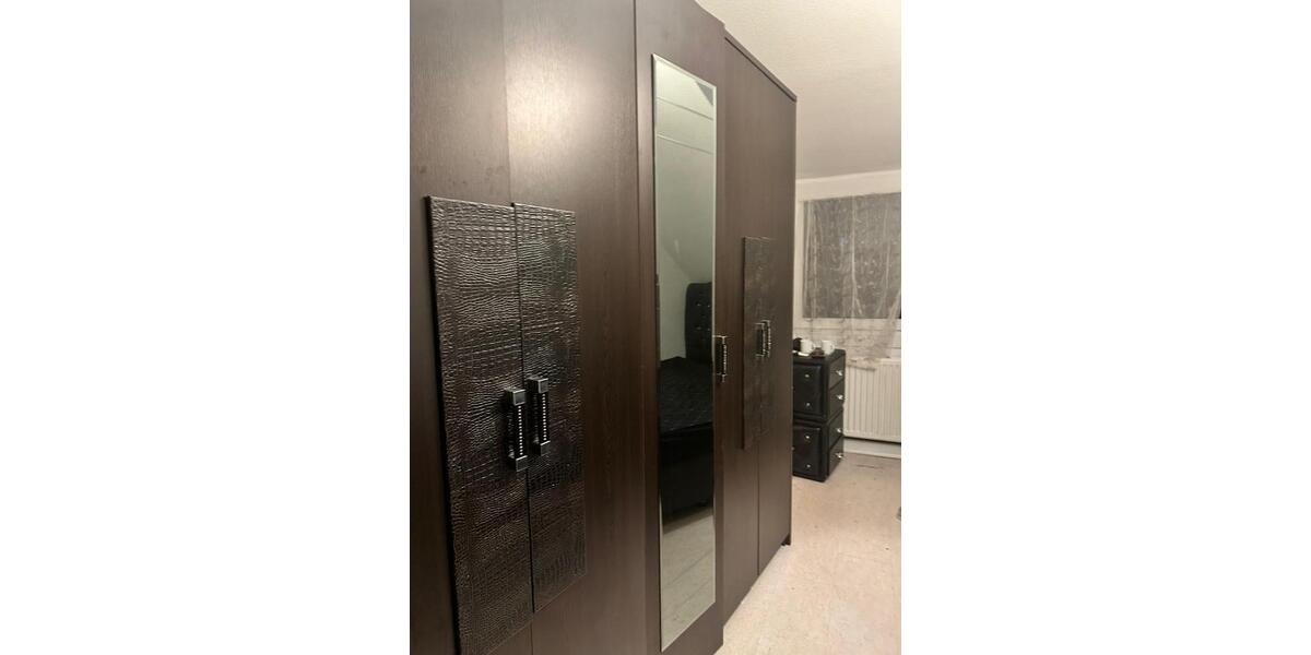 Einzelzimmer 15 Qm, mit WG Küche und Badezimmer 1 zimmer