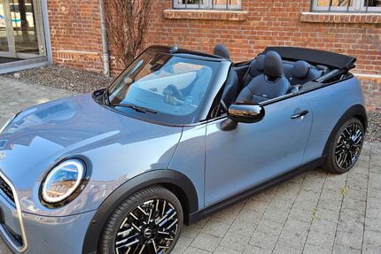 Mini Cooper Cabrio 11.300 km 32.900 &euro; Recklinghausen 45661