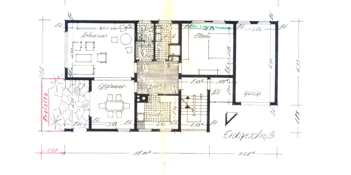 Wohnhaus mit aktuell zwei Wohnungen, einem Gästezimmer und Keller zimmer