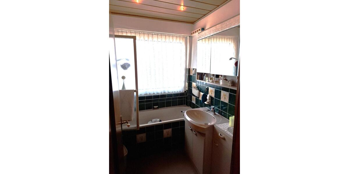 Dachgeschoßwohnung Hagen Hagen-Mitte - 3 Zimmer, 86 m&sup2;, 149.000&euro; | Angebot:27258764