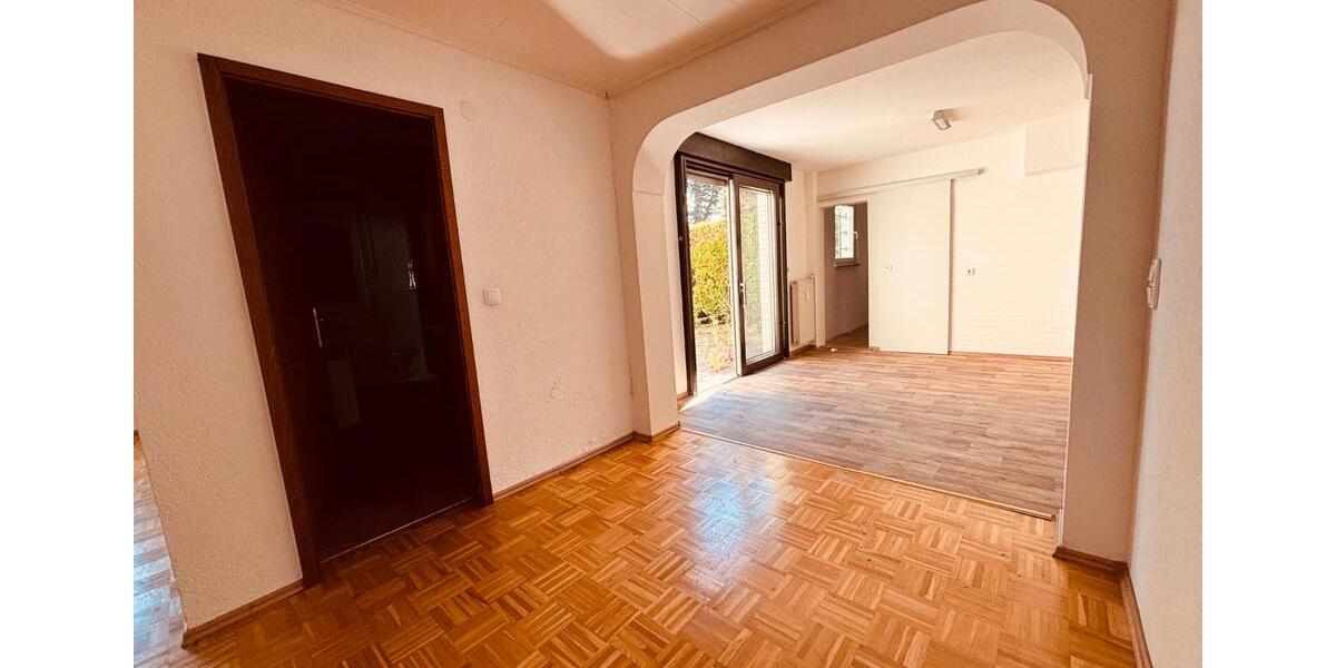 Einfamilienhaus Oberhausen Rothebusch - 6 Zimmer, 240 m&sup2;, 540.000&euro; | Angebot:26728885