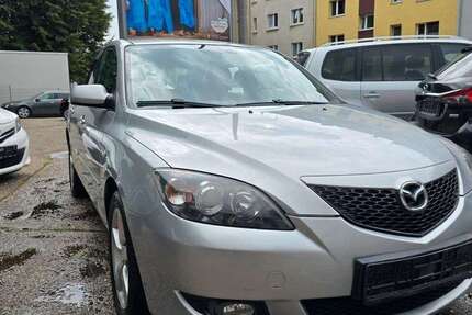 Mazda 3 146.000 km 2.999 € Essen 45144