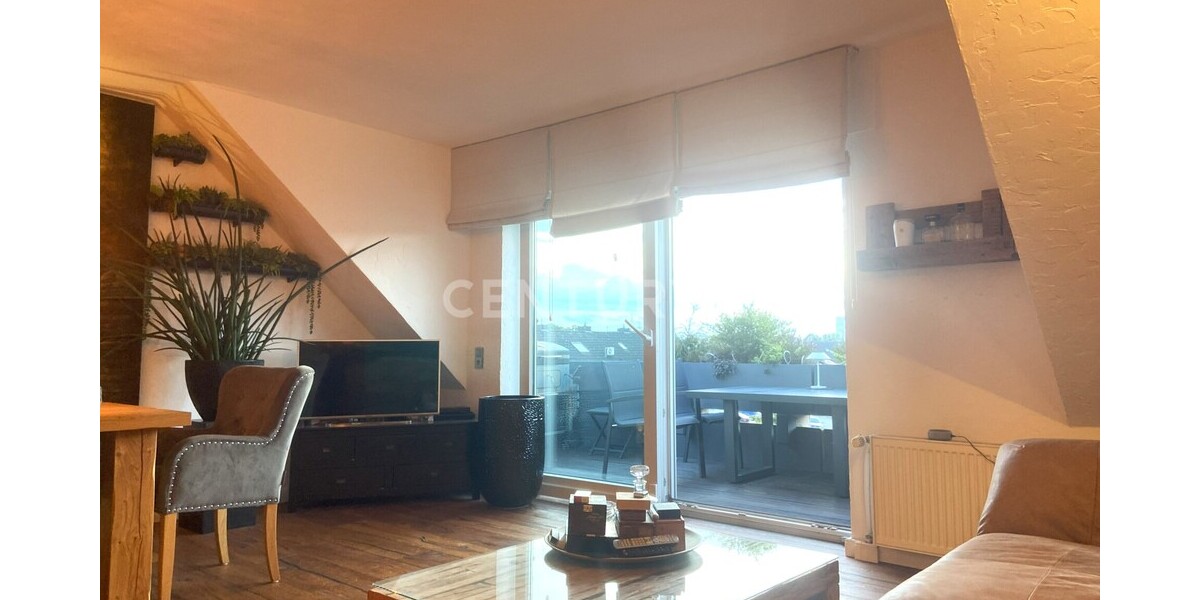 Stylische Dachgeschosswohnung! 3 zimmer