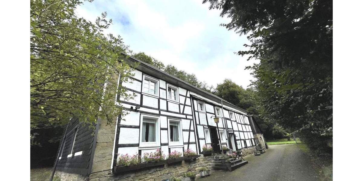 Mehrfamilienhaus, Wohnhaus Sprockhövel Niedersprockhövel - 1 Zimmer, 235 m&sup2;, 441.000&euro; | Angebot:25674844