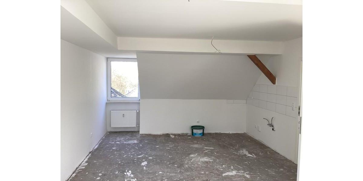 Dachgeschoßwohnung Gelsenkirchen Buer - 2.5 Zimmer, 42 m&sup2;, 301&euro; | Angebot:25079576