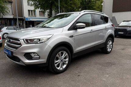 Ford Kuga 71.000 km 16.499 € Marl 45770