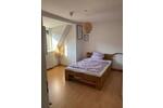 PRIVAT: Moderne 2,5 Zi. Dachgeschoss-Wohnung in ruhiger zentraler Top-Lage, ohne Balkon 2.5 zimmer