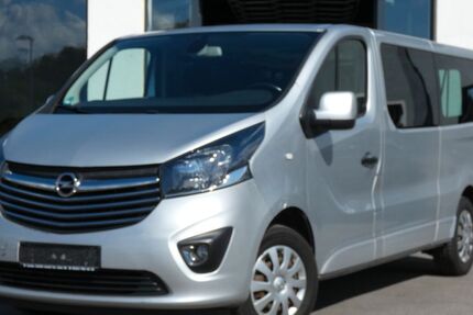Opel Vivaro 284.327 km 12.450 € Bochum 44807