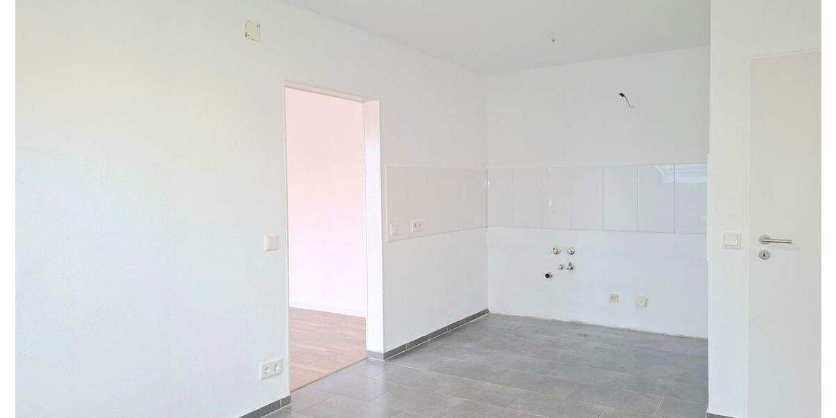 Renovierte Wohnung mit Südloggia! 3 zimmer