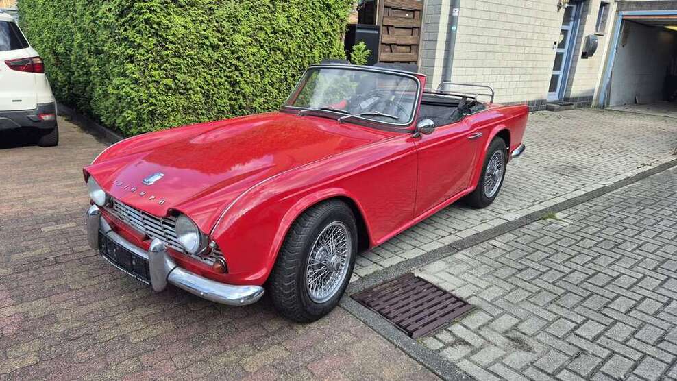 Triumph TR4 25.000 km 29.500 € Oberhausen 46145