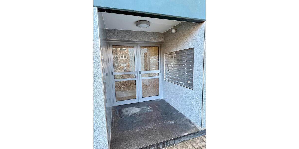 Wohn(t)raum mit einzigartiger Aussicht in Wuppertal 2 zimmer