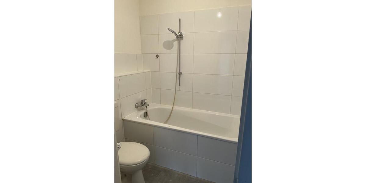 Etagenwohnung Velbert Velbert-Mitte - 2.5 Zimmer, 63 m&sup2;, 479&euro; | Angebot:25793794