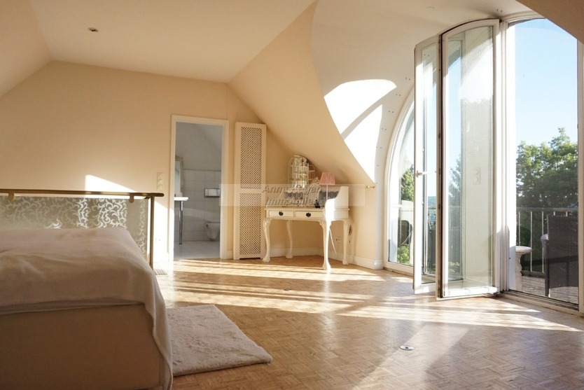 Verborgenes Wohnjuwel über dem Hengsteysee 6 zimmer