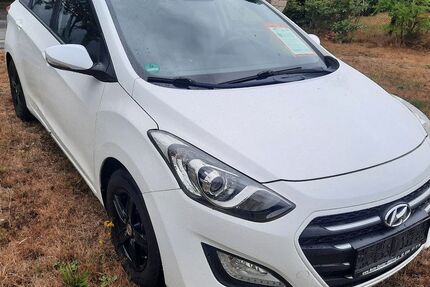 Hyundai i30 132.950 km 7.450 &euro; Dorsten 46282