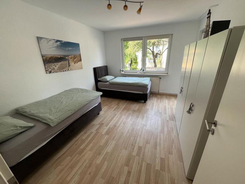 Möblierte 2,5 Z Wohnung zu vermieten Vereinsstr. 44793