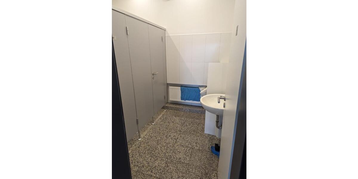 Attraktive Büro- Gewerbeetage im Gewerbegebiet Henrichshütte zimmer