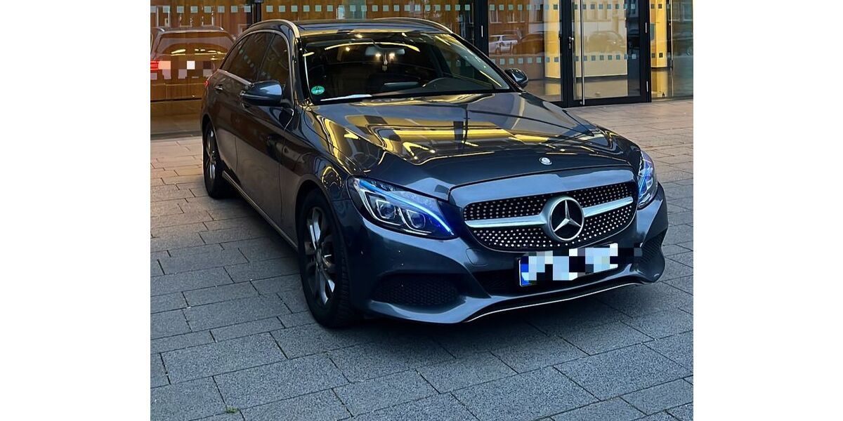 Mercedes-Benz C 250 191.000 km 18.100 &euro; Gelsenkirchen 45886