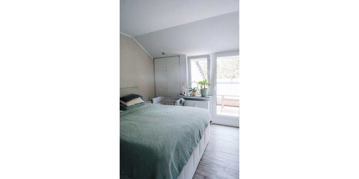 Dachgeschoßwohnung Schwerte - 3 Zimmer, 89 m&sup2;, 255.000&euro; | Angebot:27002447