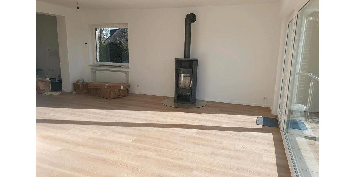 Doppelhaushälfte Heiligenhaus - 5 Zimmer, 130 m&sup2;, 2.500&euro; | Angebot:25083920