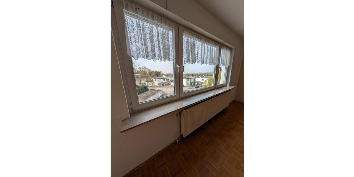 Etagenwohnung Holzwickede - 3.5 Zimmer, 77 m&sup2;, 157.000&euro; | Angebot:25991138