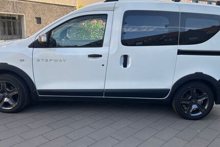 Dacia Dokker 122.200 km 9.490 &euro; Essen 45131