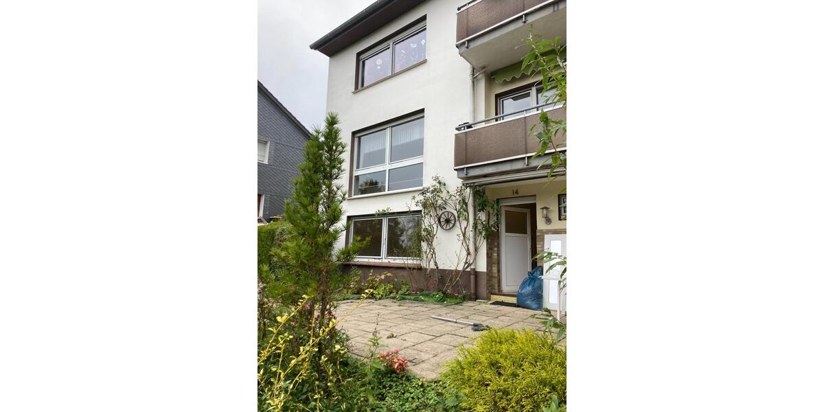 Doppelhaushälfte mit Einliegerwohnung 8 zimmer