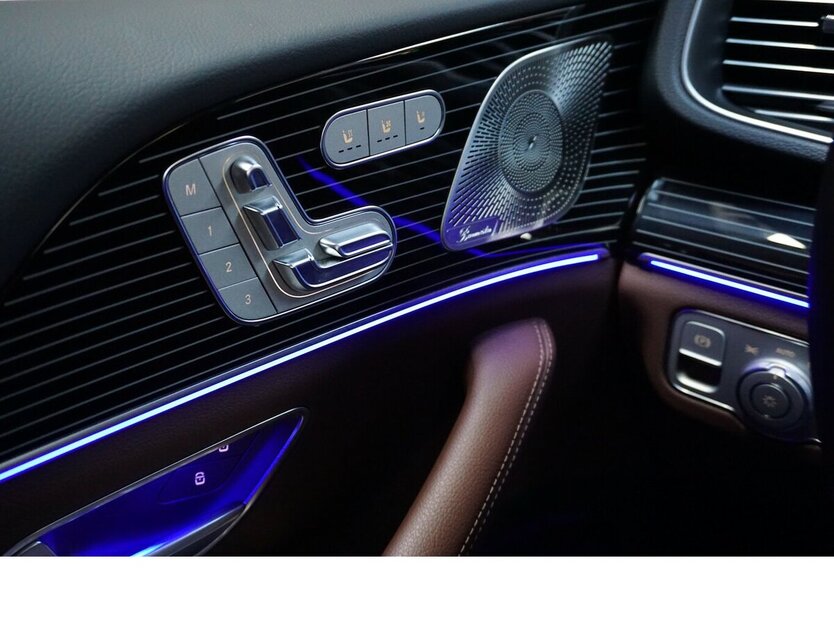 Mercedes-Benz GLE 350 de Leder20´ MBUX Burm Pano360° Exklusiv 6.308 km 79.800 € Wuppertal 42327