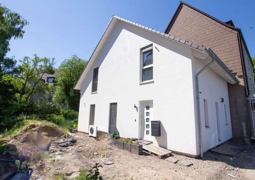 Haus zum Kaufen in Castrop-Rauxel 440.000 € 124 m²