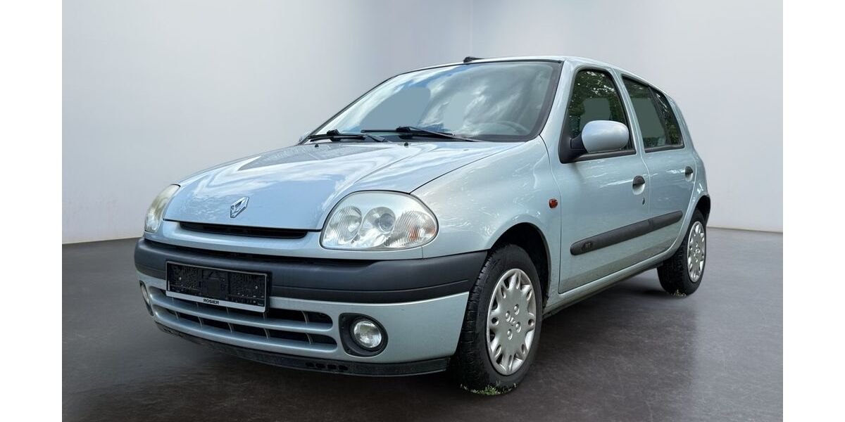 Renault Clio 58.000 km 2.790 &euro; Dortmund 44149