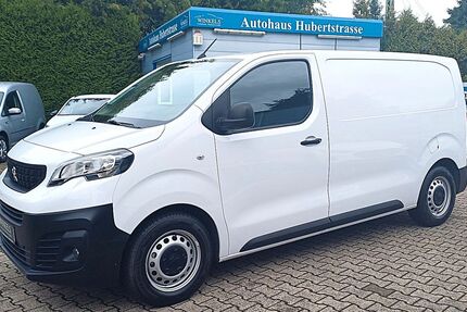 Peugeot Expert 23.800 km 19.980 € Essen 45307
