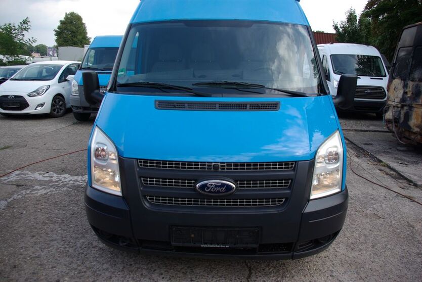 Ford Transit 171.000 km 6.880 € Bottrop 46242