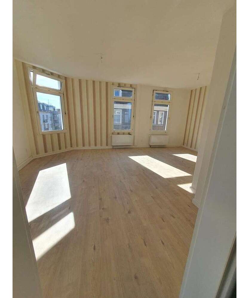 Wohnung zum Kaufen in Wuppertal 139.000 € 107 m²