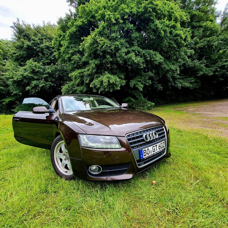 Audi A5 184.000 km 9.900 € Bergkamen 59192