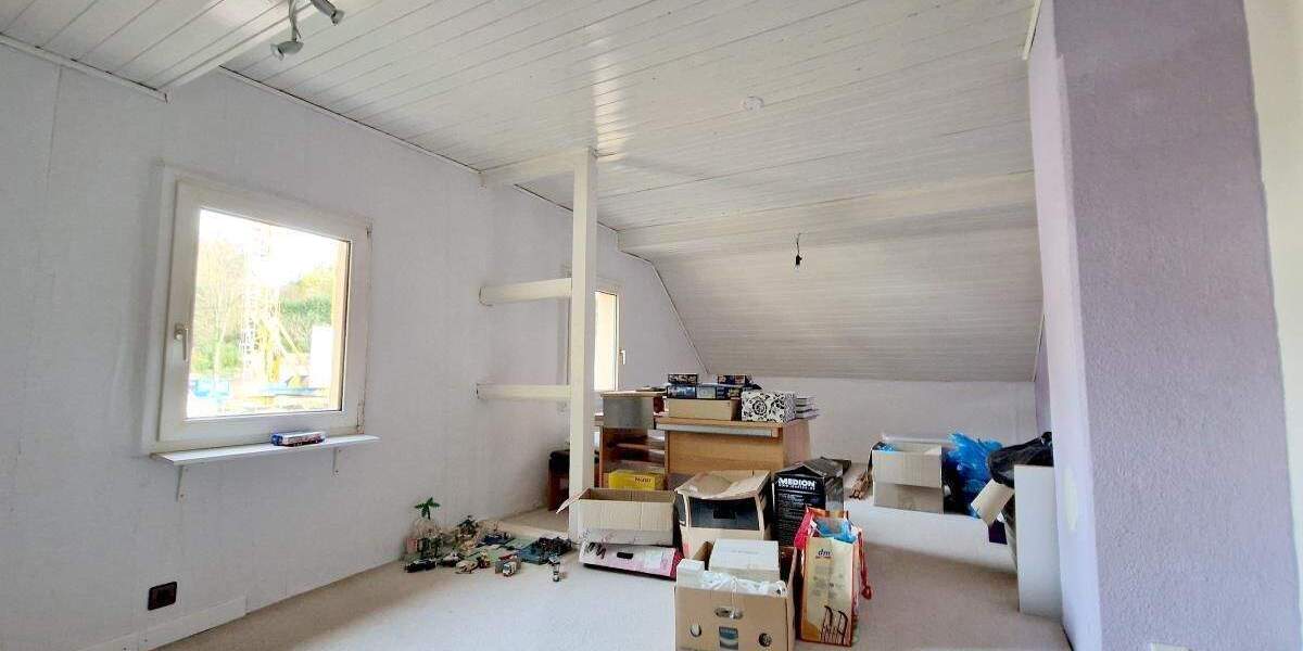 Einfamilienhaus Mülheim Holthausen - 5 Zimmer, 135 m&sup2;, 369.000&euro; | Angebot:25709884