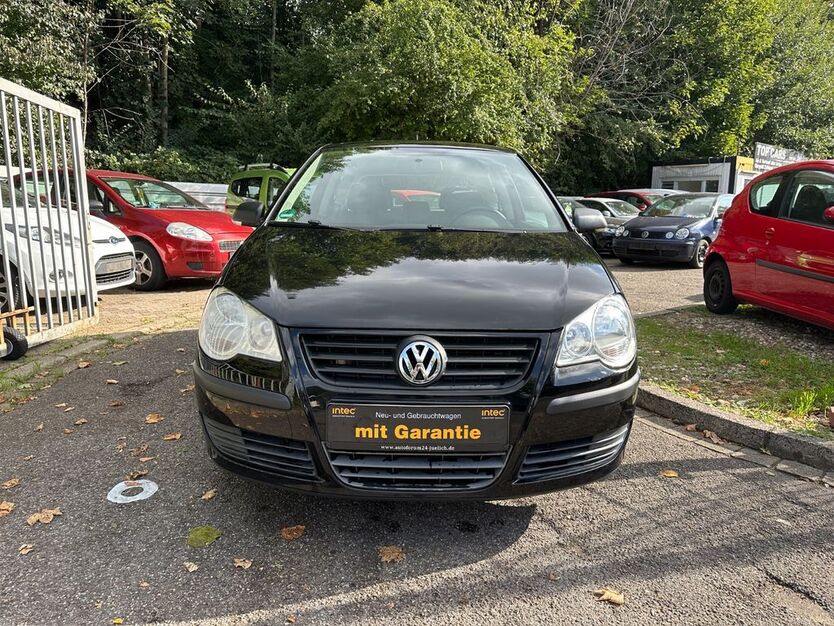 VW Polo 82.882 km 2.499 € Essen 45145