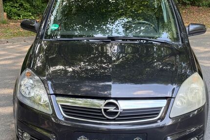 Opel Zafira 263.000 km 2.999 € Wuppertal 42283