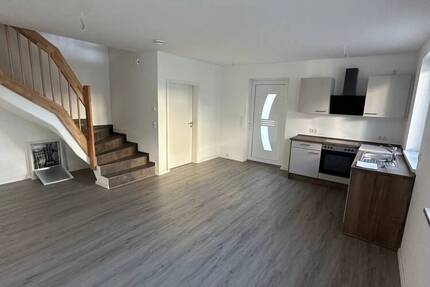 ++ 4- Zimmer Maisonette NeubauWohnung ++