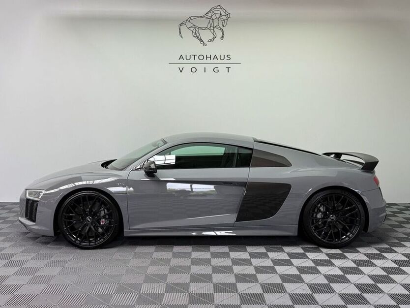 R8