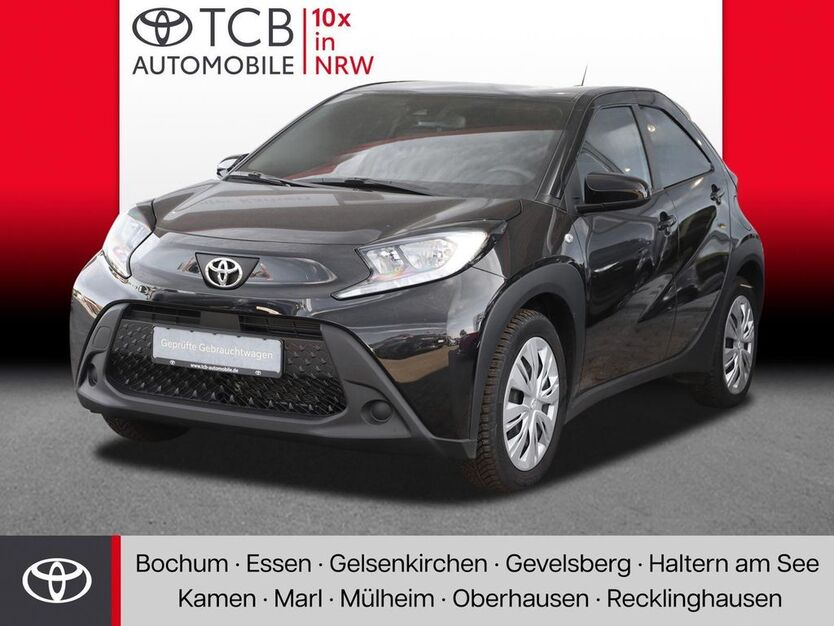 Toyota Aygo (X) 5.024 km 14.989 € Kamen 59174